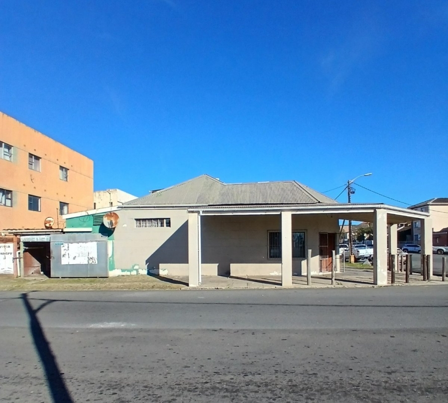 Commercial Property for Sale in Quigney Eastern Cape